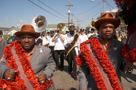 1024px-Jazz_Funeral_for_Michael_P._Smith-02