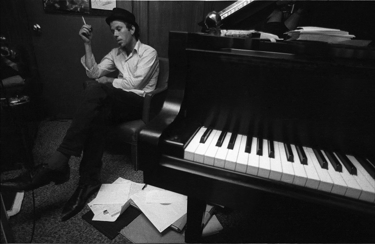 #3658 11-Tom Waits piano-Sept 4, 1980 FINAL copy-small