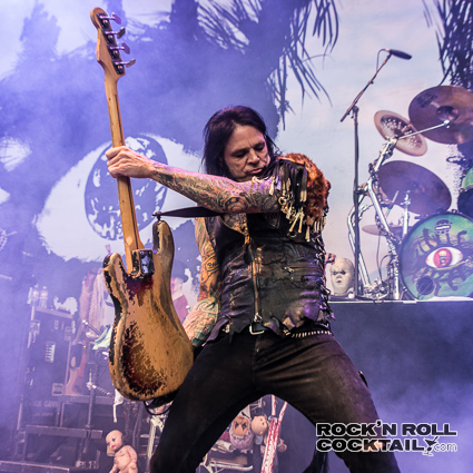 Alice Cooper Performing Live at Shoreline Amphitheatre in Mountain View (3 of 13)