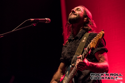 feeder-photographed-by-jason-miller-in-london-13